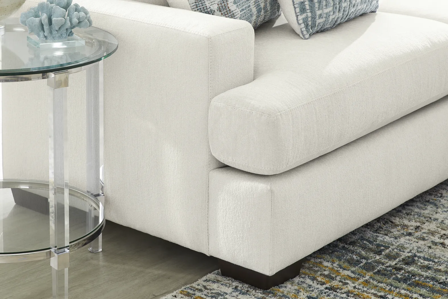 Cypress Street White 3 Pc Sectional Living Room - Thumbnail - Image 5
