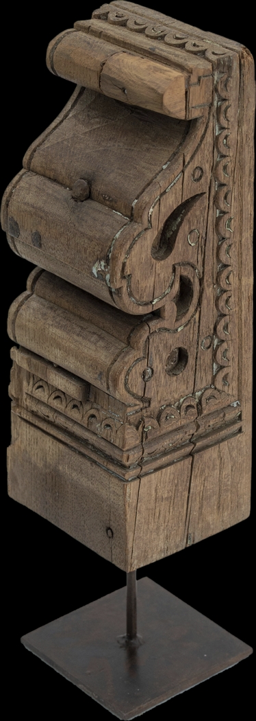 Dalisai I Brown Sculpture - Thumbnail - Image 1