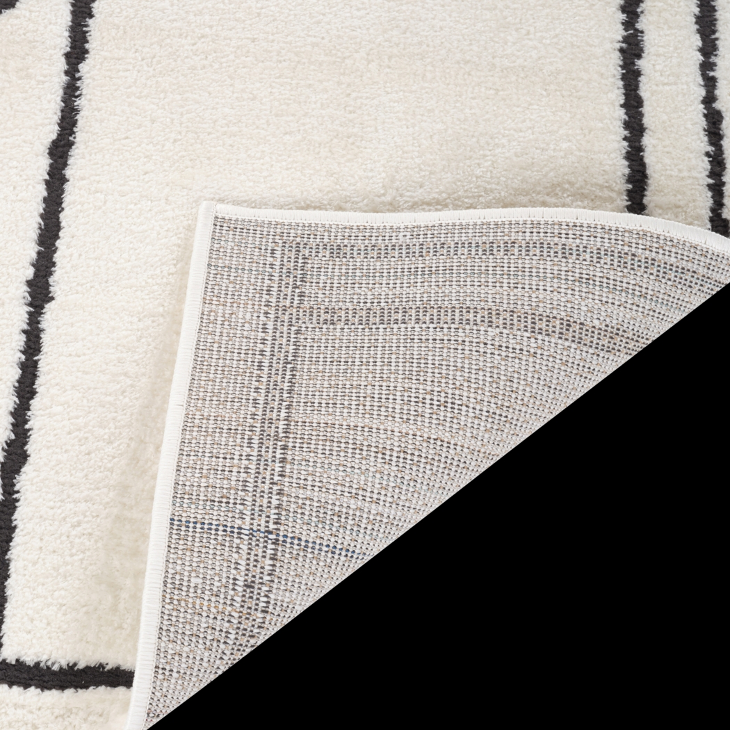 Damaray Black 3'6 x 5'6 Rug - Thumbnail - Image 5