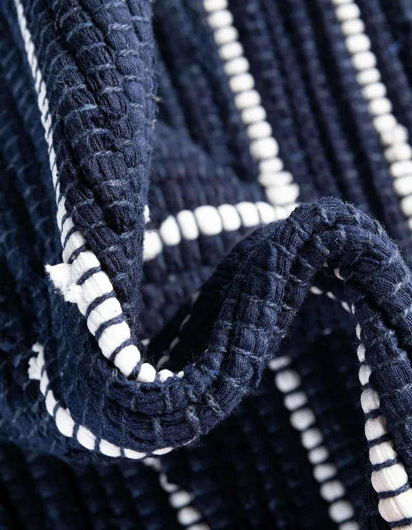 Damone Navy 5'1 x 8' Rug - Image 7