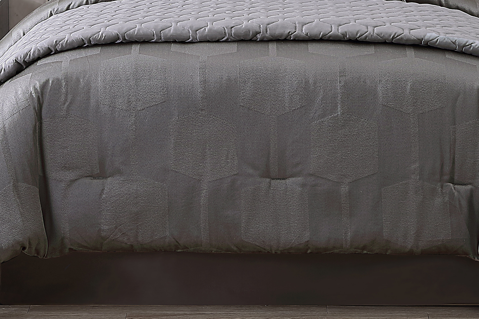 Damuth Gray 10 Pc Queen Comforter Set - Thumbnail - Image 3