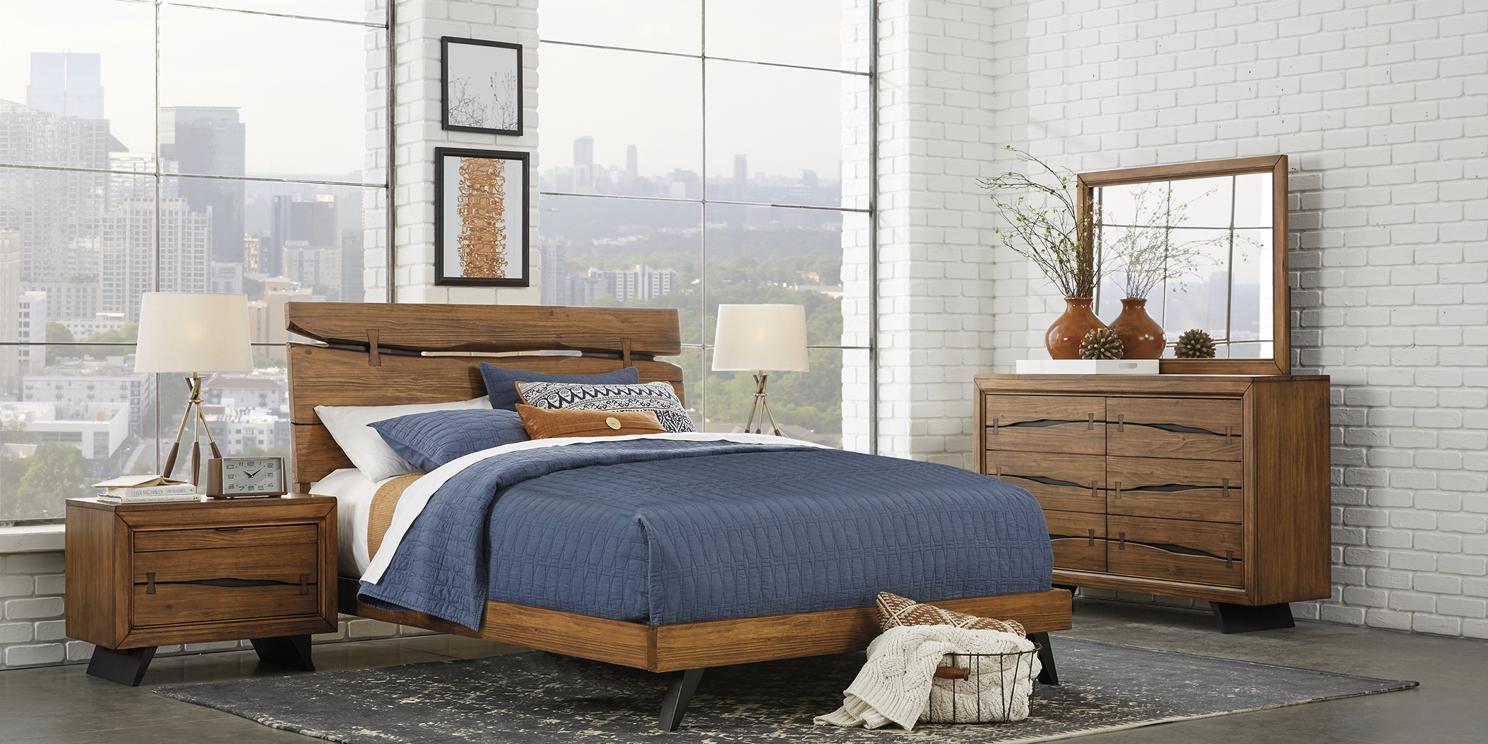 Dana Point Brown 5 Pc King Panel Bedroom - Thumbnail - Image 2