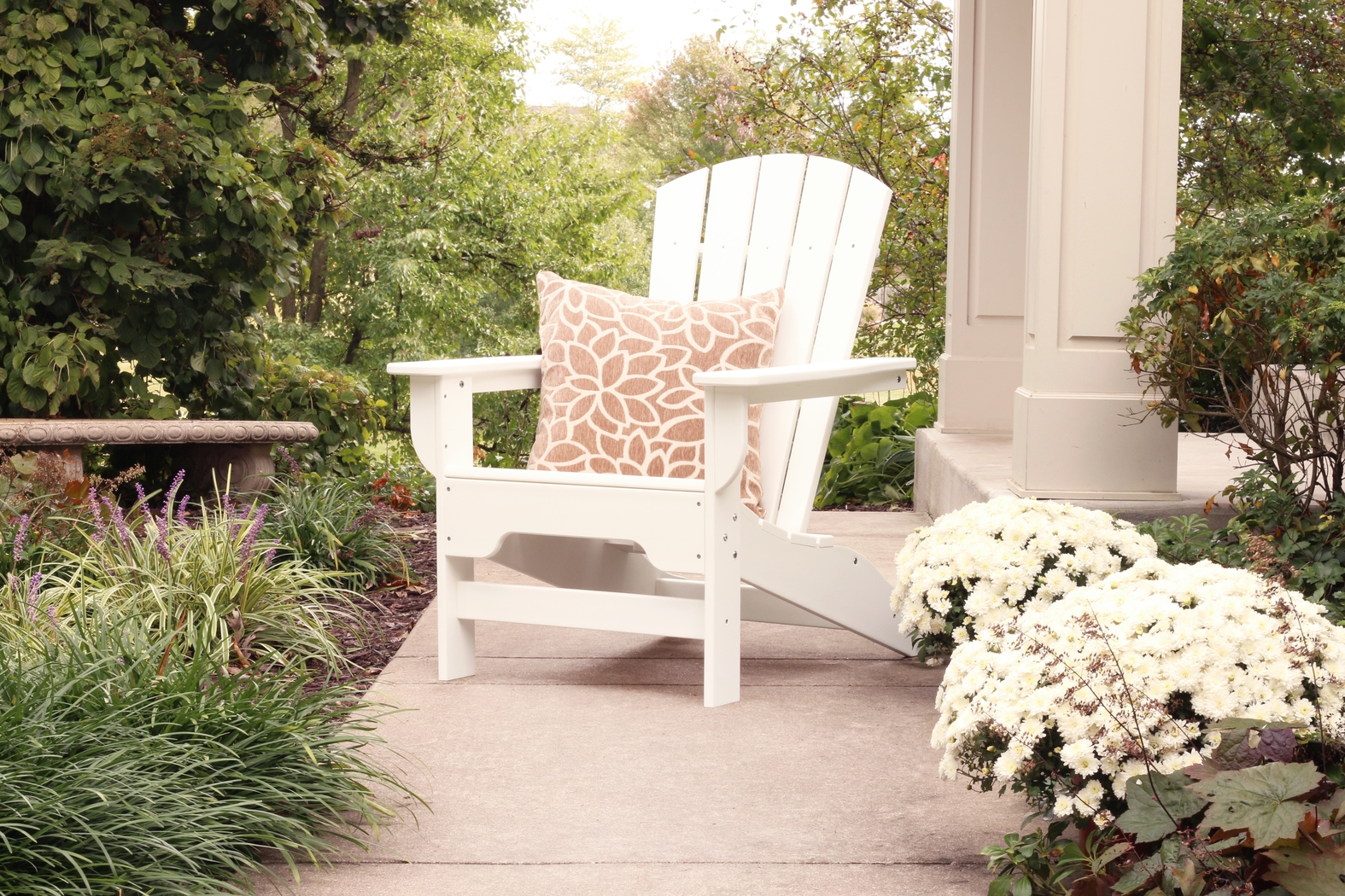 Danverton Traditional White Outdoor Adirondack Chair - Thumbnail - Image 2