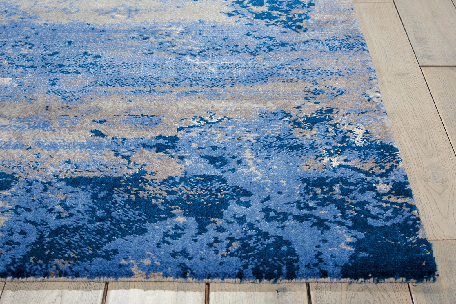 Darena Blue 5'6 x 8' Rug - Thumbnail - Image 2
