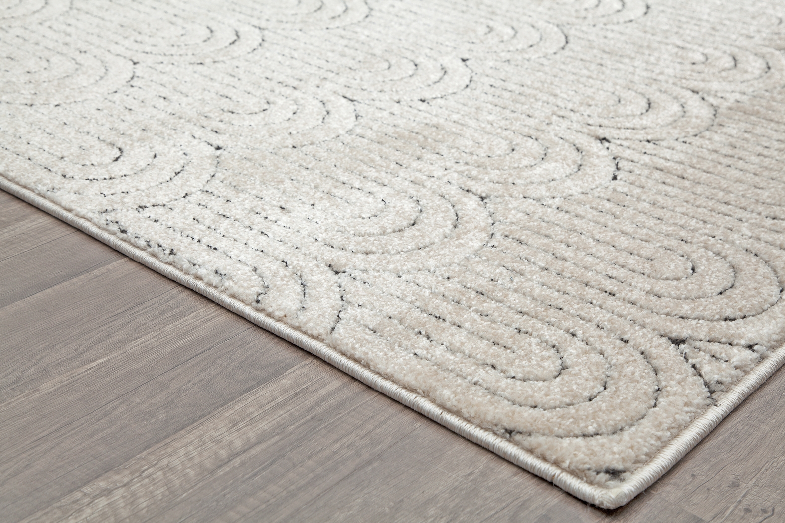 Davelynn Tan 5' x 7'6 Rug - Thumbnail - Image 4