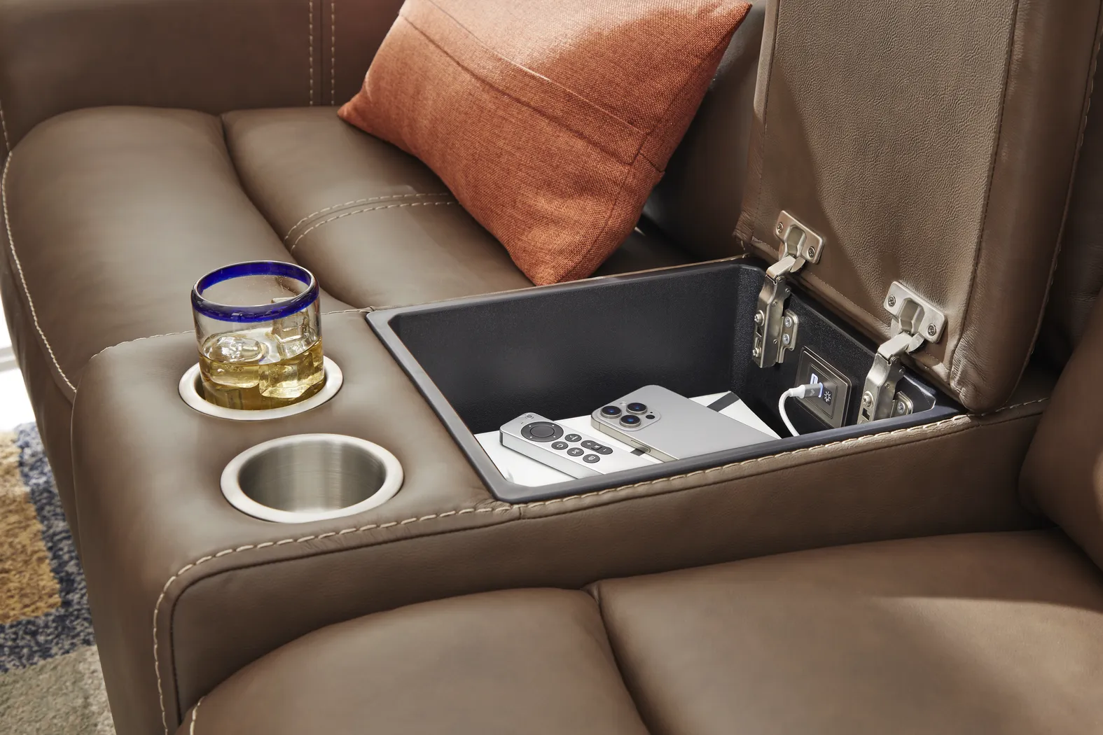 Davidson Brown Leather Dual Power Reclining Console Loveseat - Thumbnail - Image 4