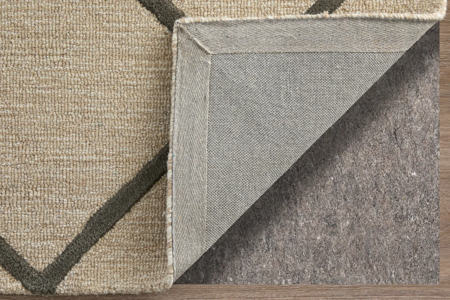 Deabora Ivory 8' x 10' Rug - Image 3