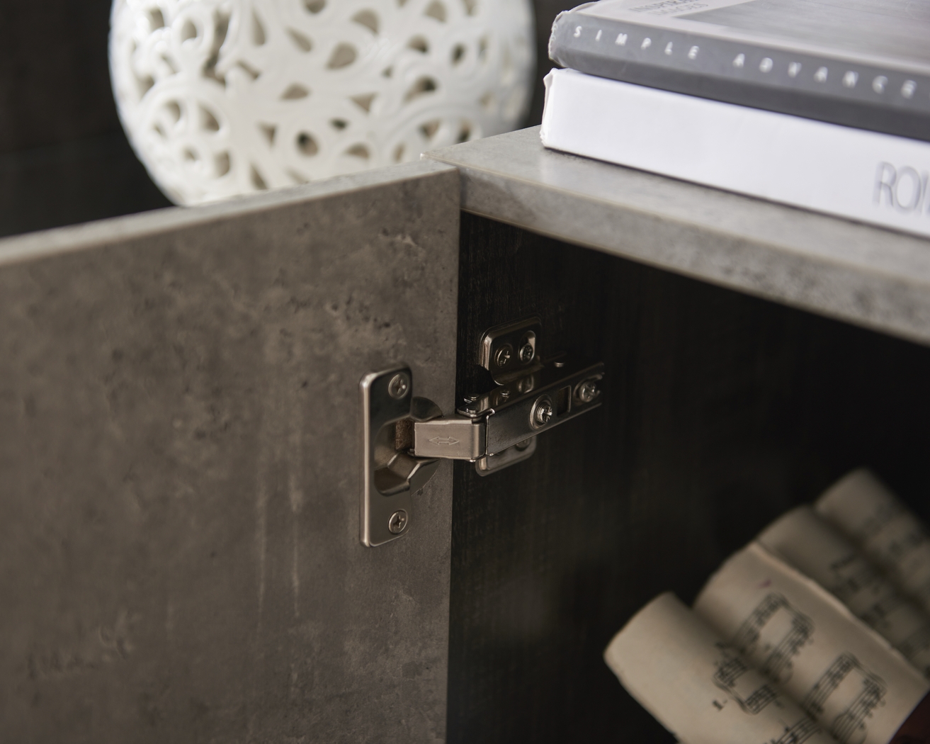 Debore Black Server - Thumbnail - Image 7