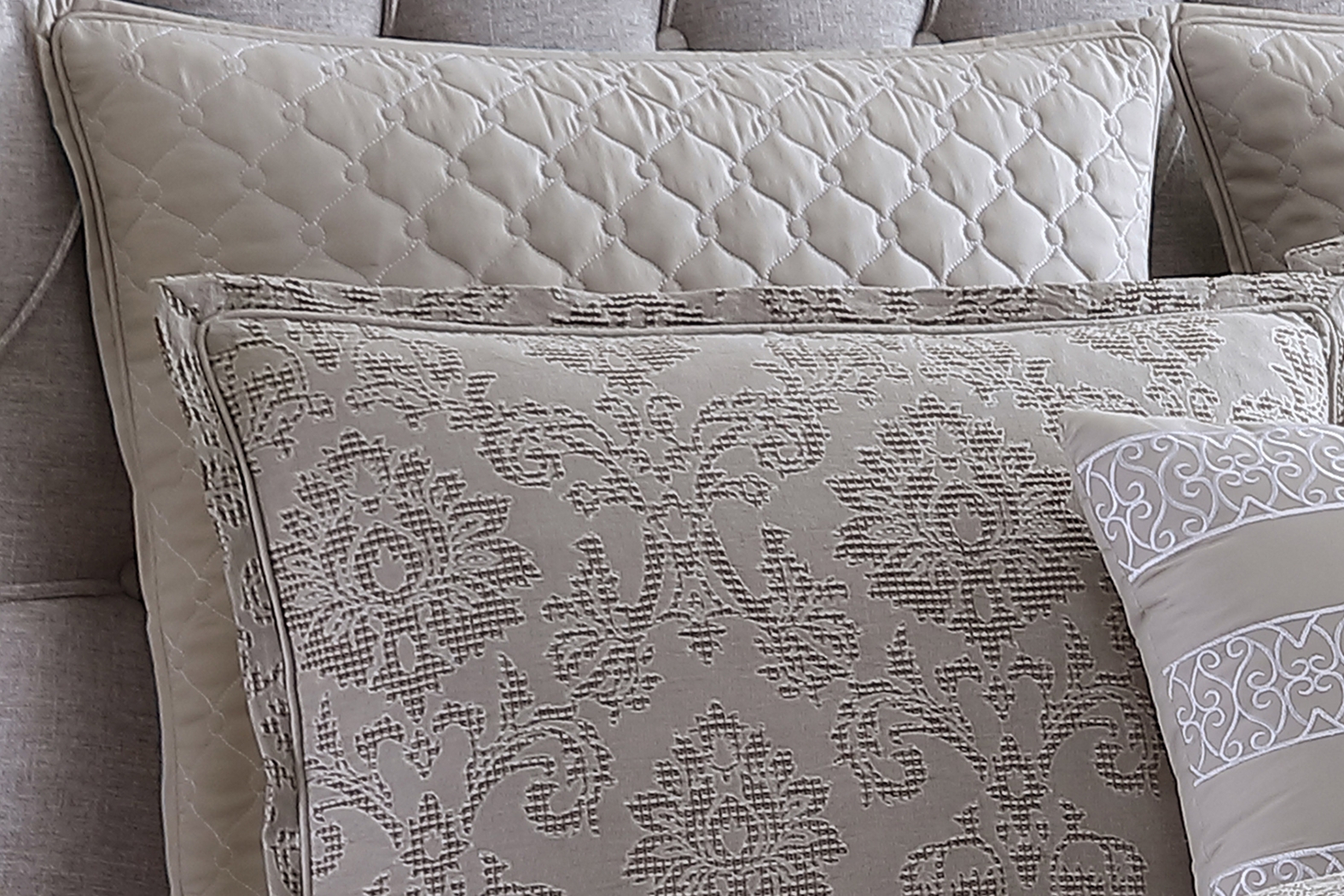 Defremeny Beige 10 Pc King Comforter Set - Thumbnail - Image 4