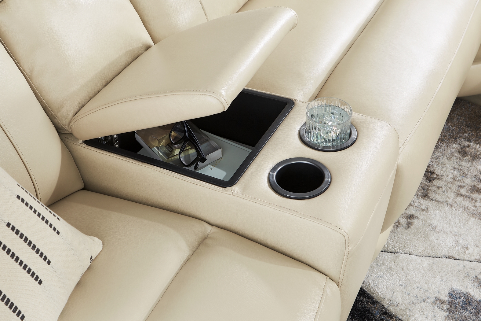 Delaney Point Beige Leather 6 Pc Power Reclining Sectional - Thumbnail - Image 4