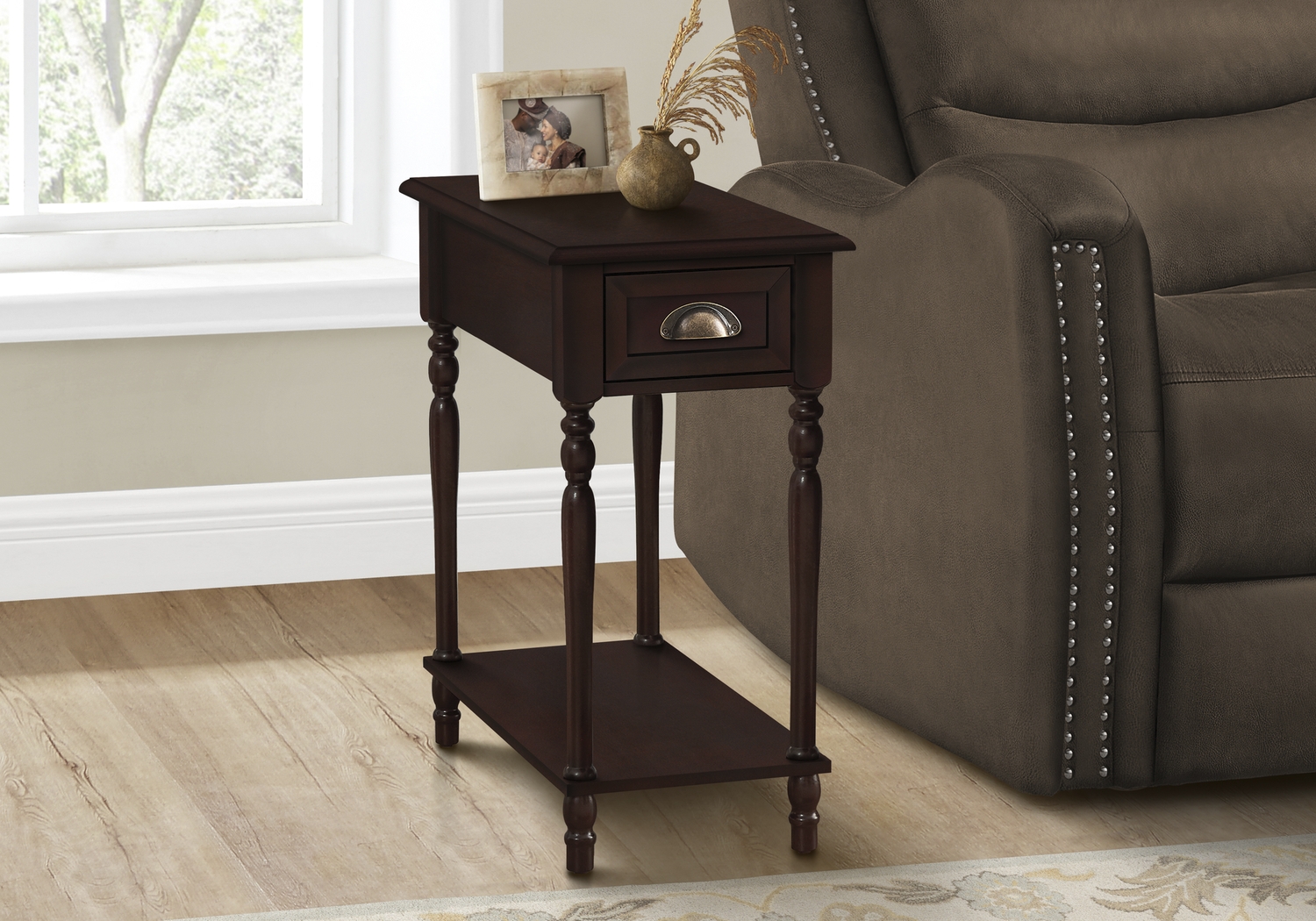 Dellview Brown Accent Table - Thumbnail - Image 2