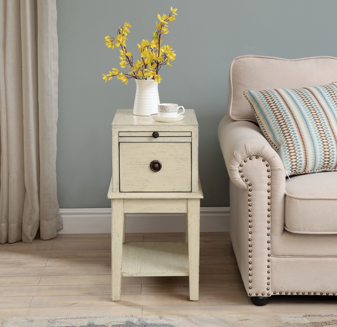 Delnera Ivory End Table - Thumbnail - Image 8