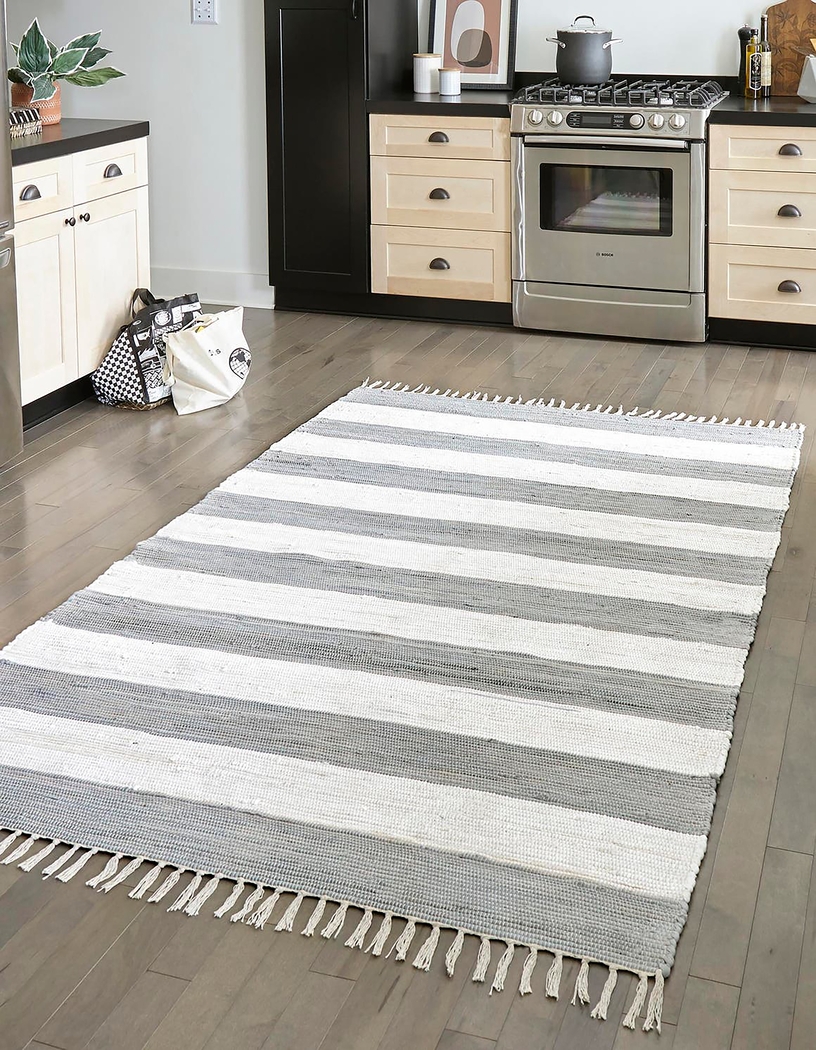 Delonn Gray 7'10 x 10' Rug - Thumbnail - Image 2