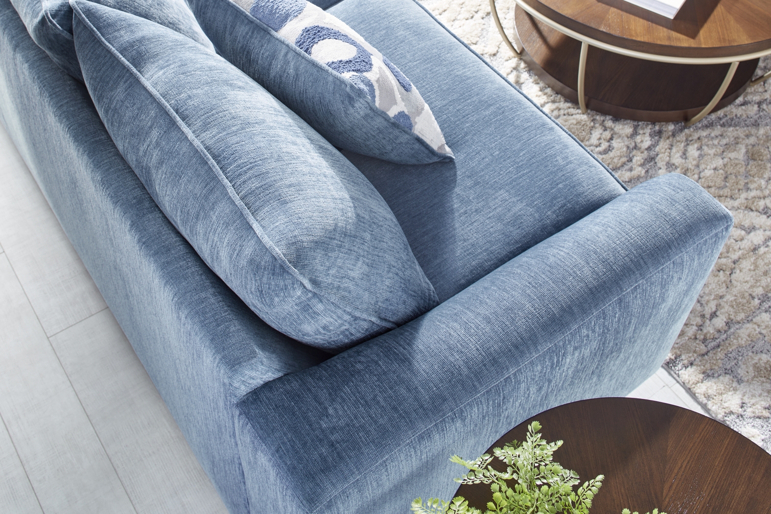 Dennin Heights Blue 7 Pc Living Room with Gel Foam Sleeper Sofa - Thumbnail - Image 8