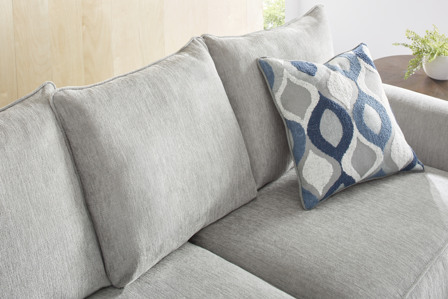 Dennin Heights Gray 2 Pc Living Room - Thumbnail - Image 6