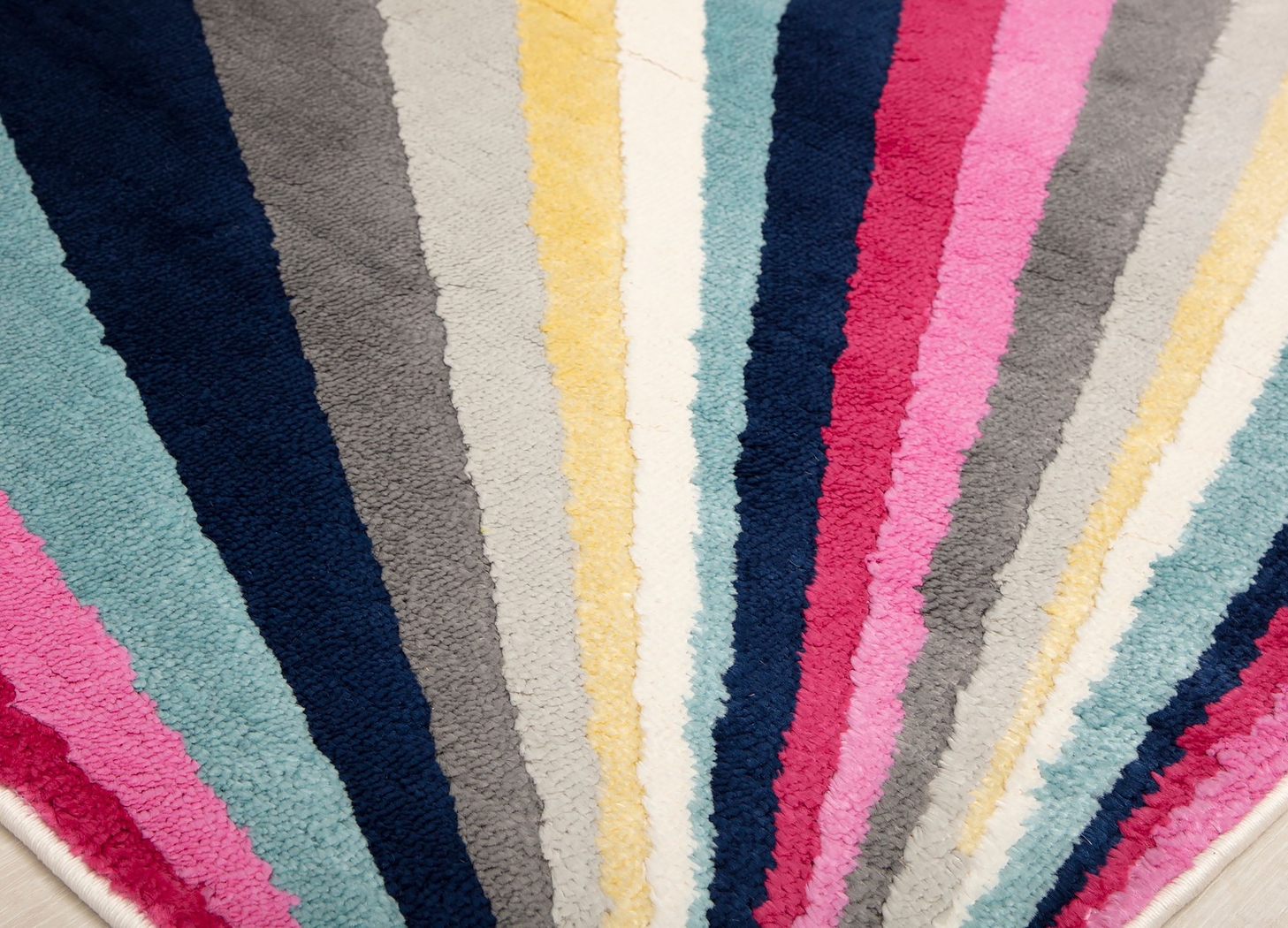 Desior Multi 8' x 10' Rug - Thumbnail - Image 6