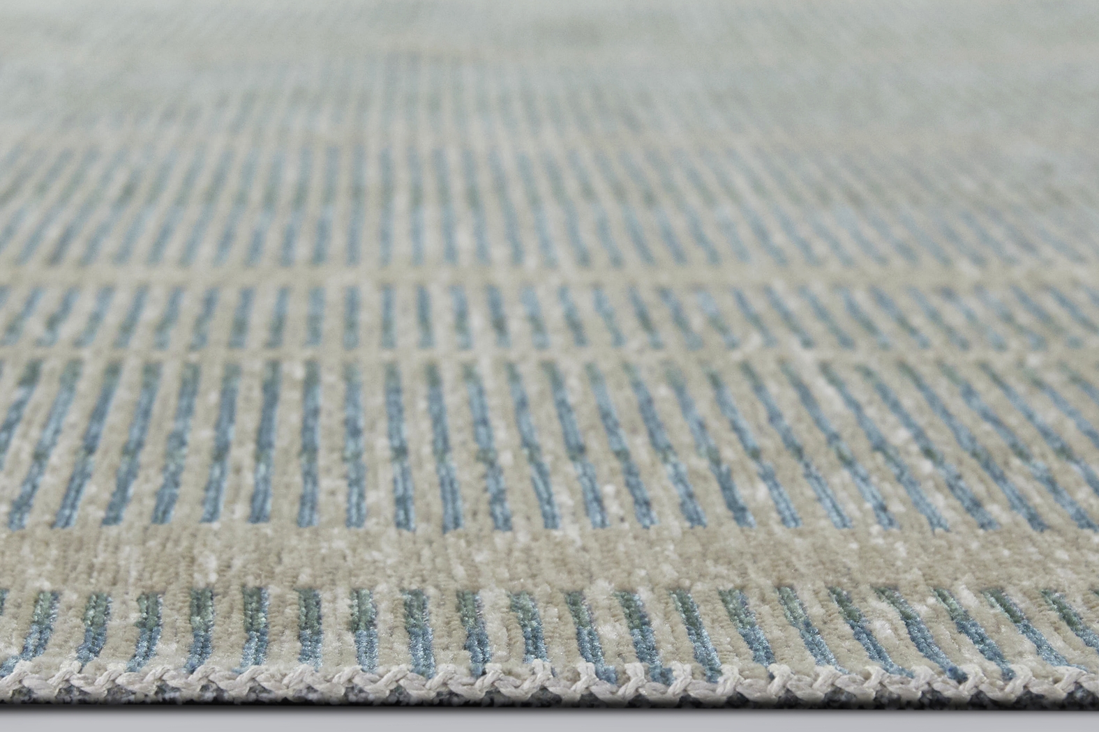 Diamora Olive 5'3 x 7' Indoor/Outdoor Rug - Thumbnail - Image 2