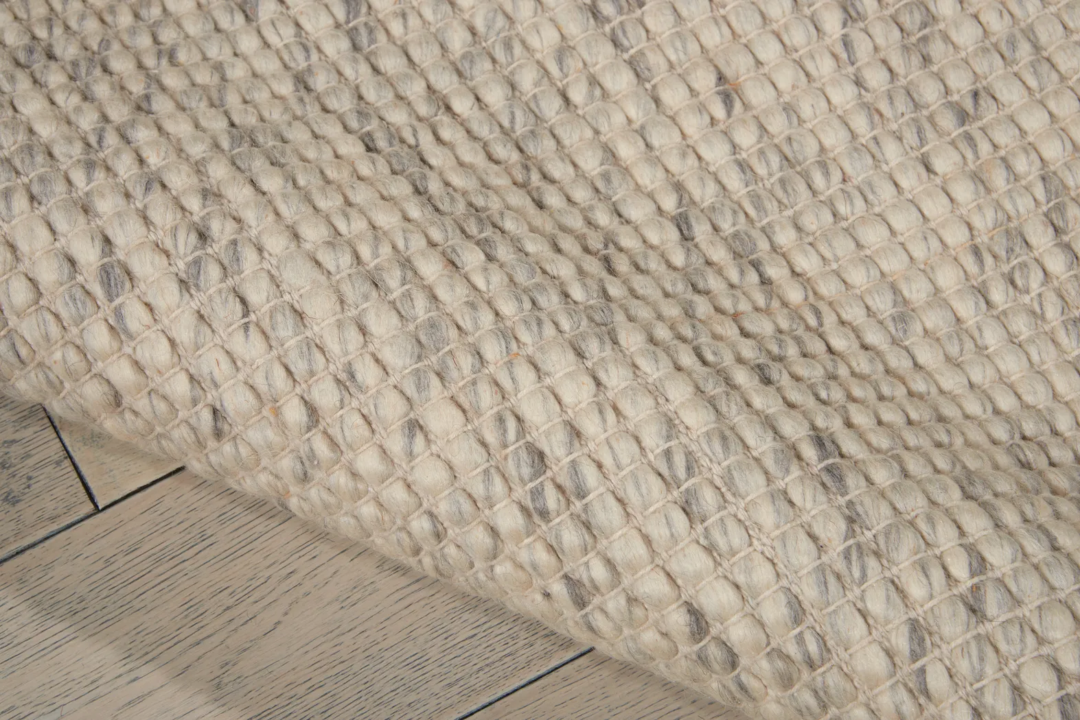 Dilanne Ivory 5'3 x 7'5 Rug - Thumbnail - Image 2