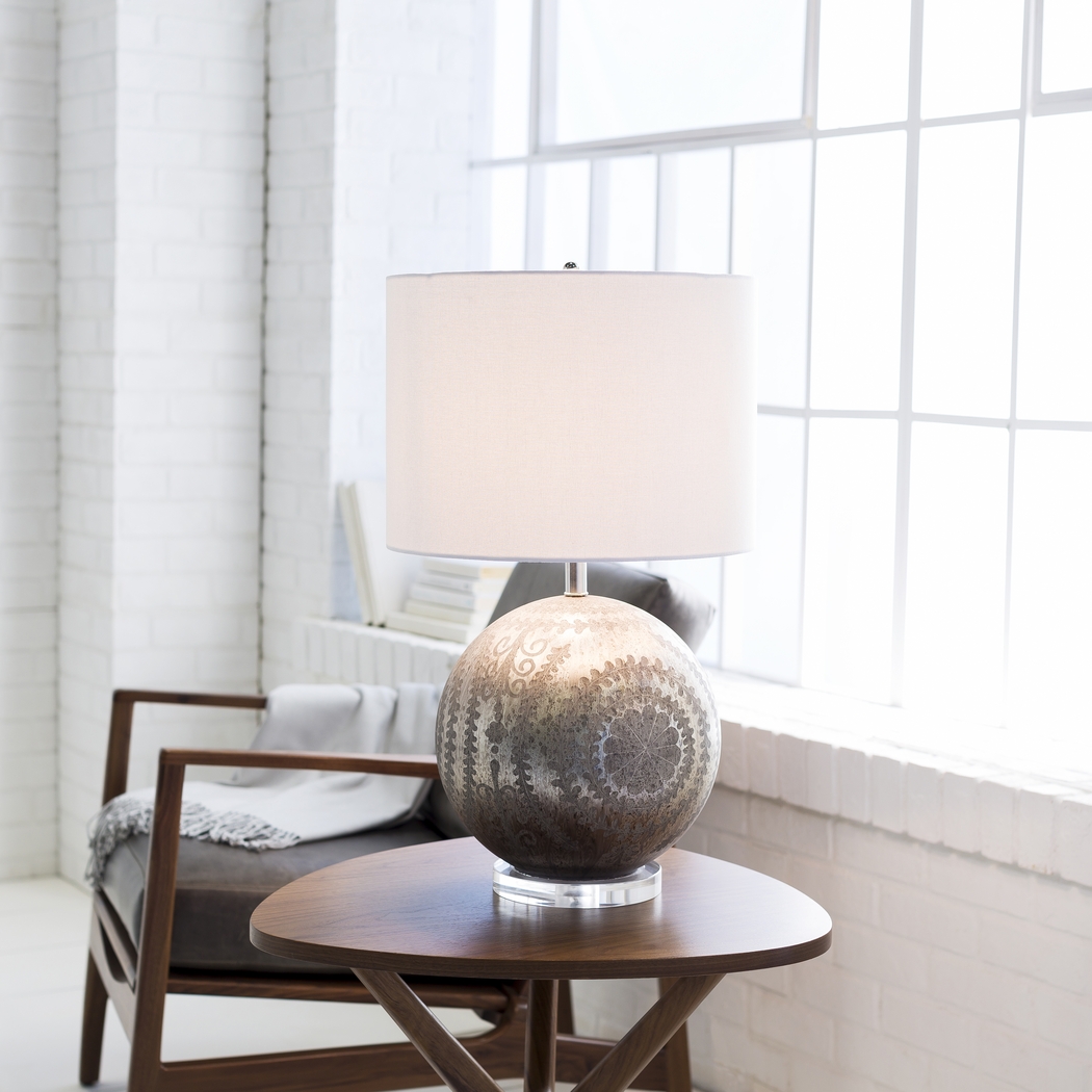 Dilworth Place Silver Lamp - Thumbnail - Image 4