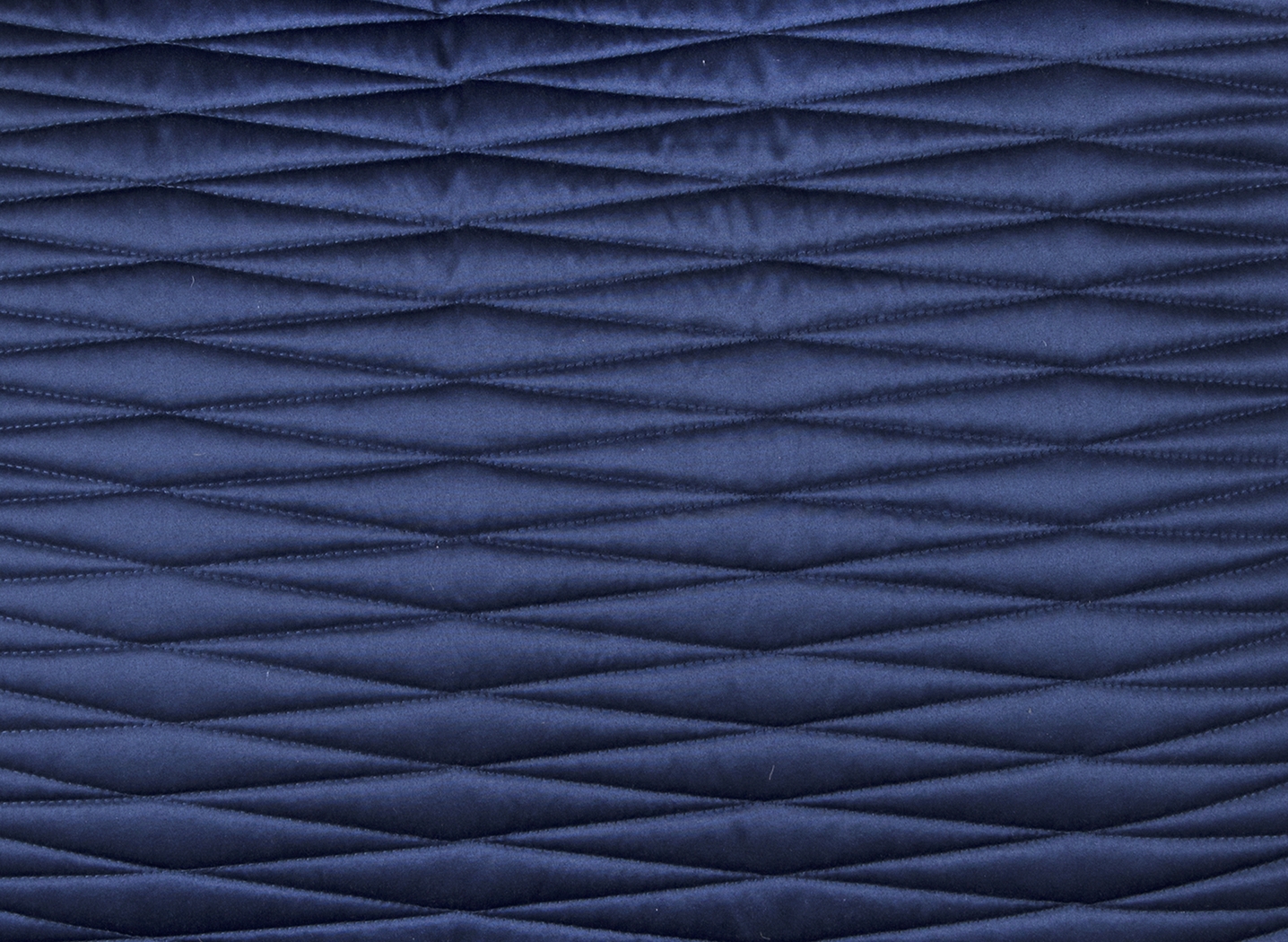 Dinara Navy 3 Pc King Quilt Set - Thumbnail - Image 3