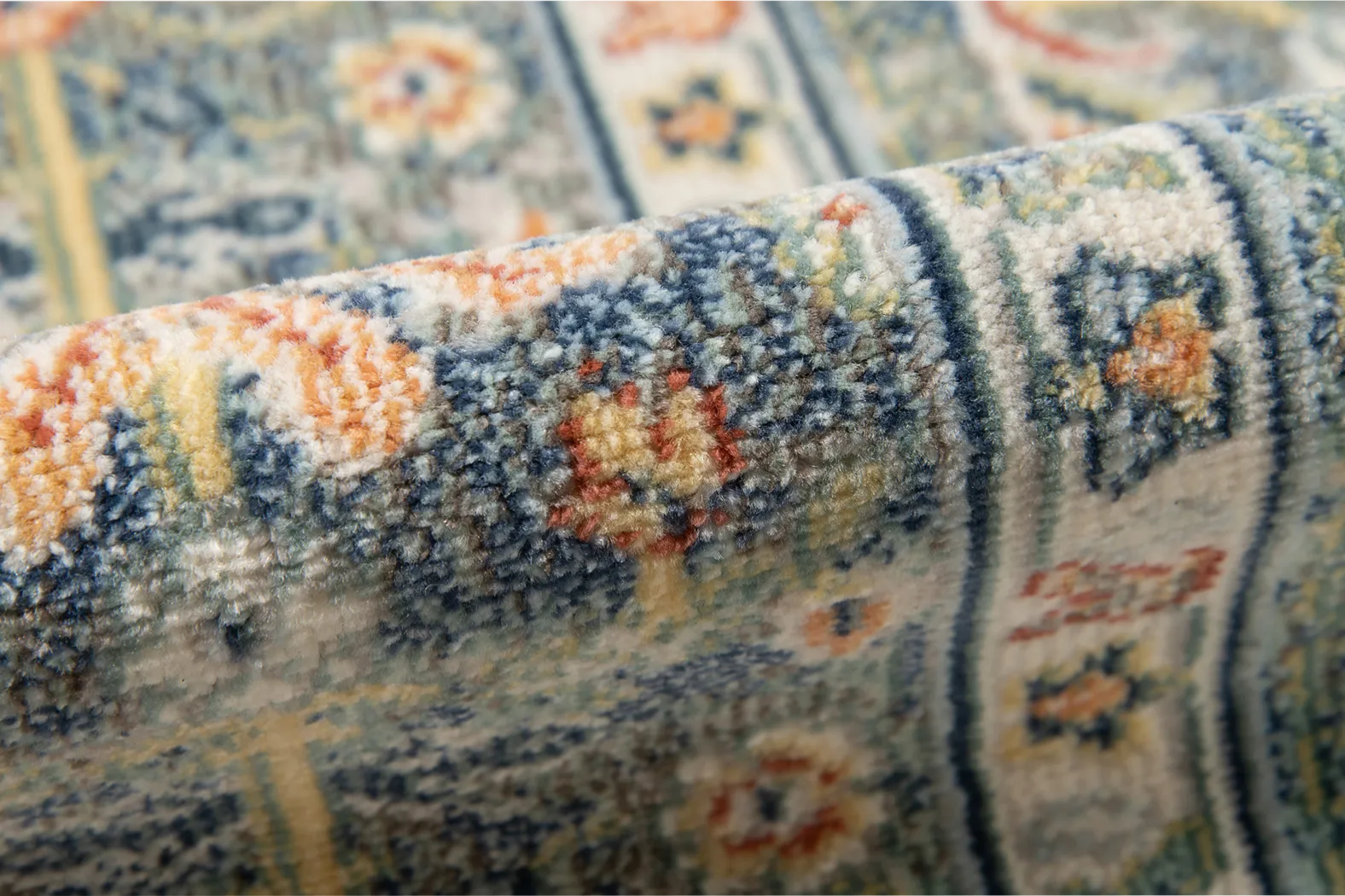 Dirinella Blue 5'1 x 7'6 Rug - Image 5