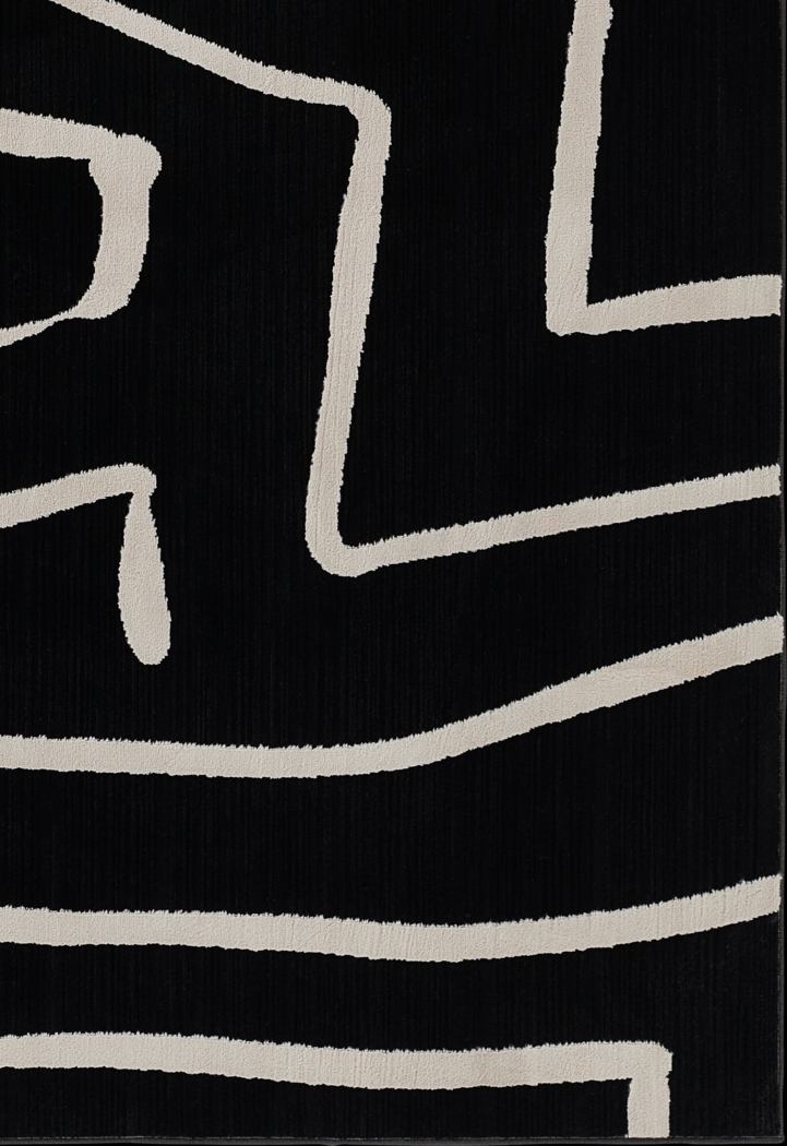 Dismon Black 5'3 x 7'6 Rug - Thumbnail - Image 5