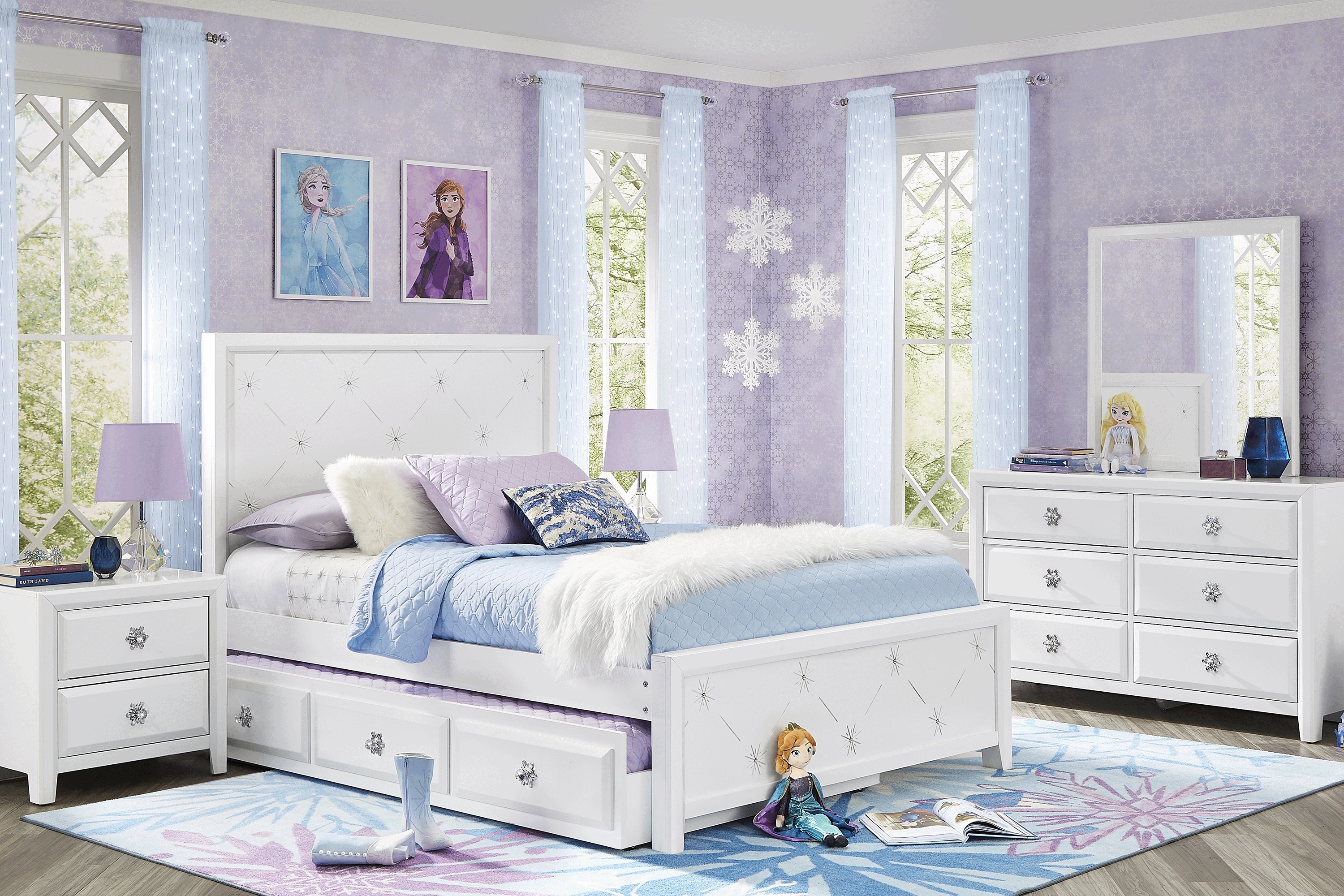 Disney Frozen Ice White 5 Pc Full Panel Bedroom - Thumbnail - Image 1