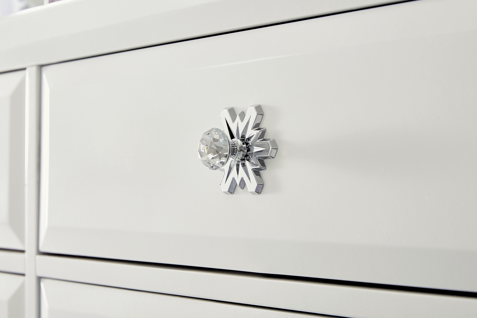 Disney Frozen Ice White Twin Panel Bedroom - Thumbnail - Image 4