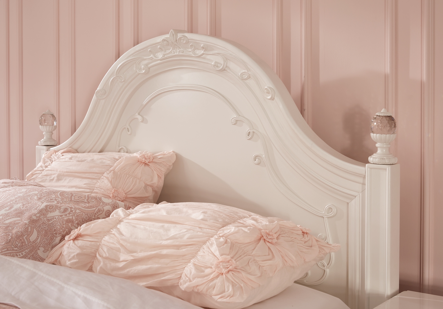Disney Princess White Full Panel Bedroom - Thumbnail - Image 7