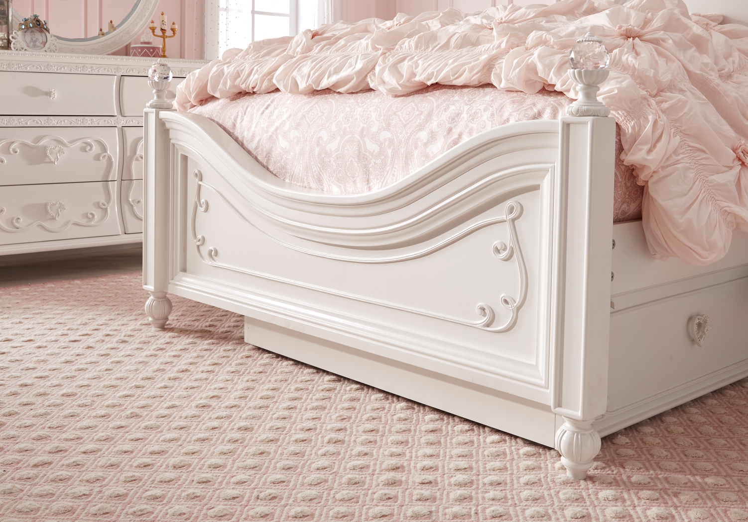 Disney Princess White Full Panel Bedroom - Thumbnail - Image 5