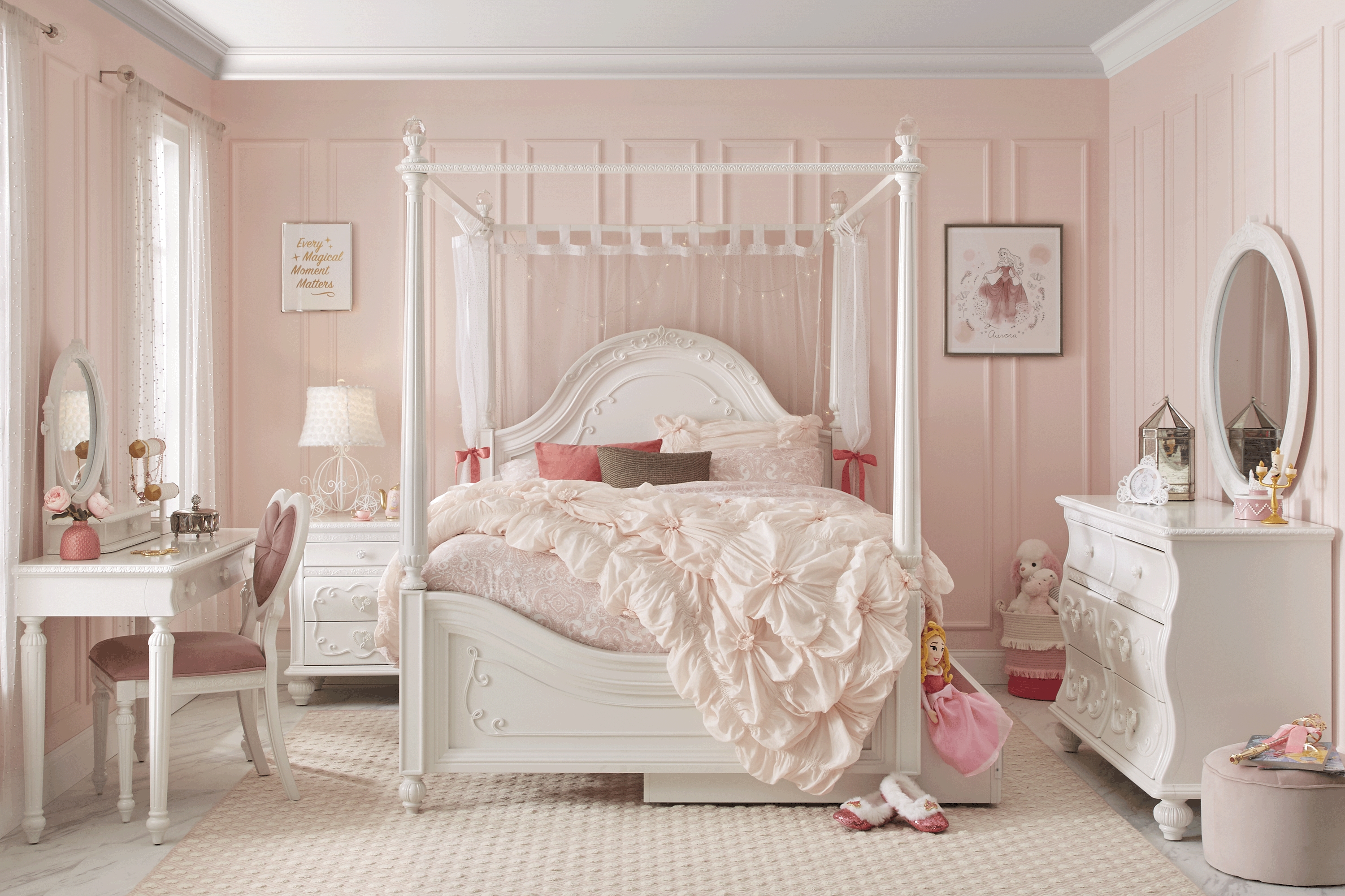 Disney Princess Dreamer White 4 Pc Twin Canopy Bed - Thumbnail - Image 2