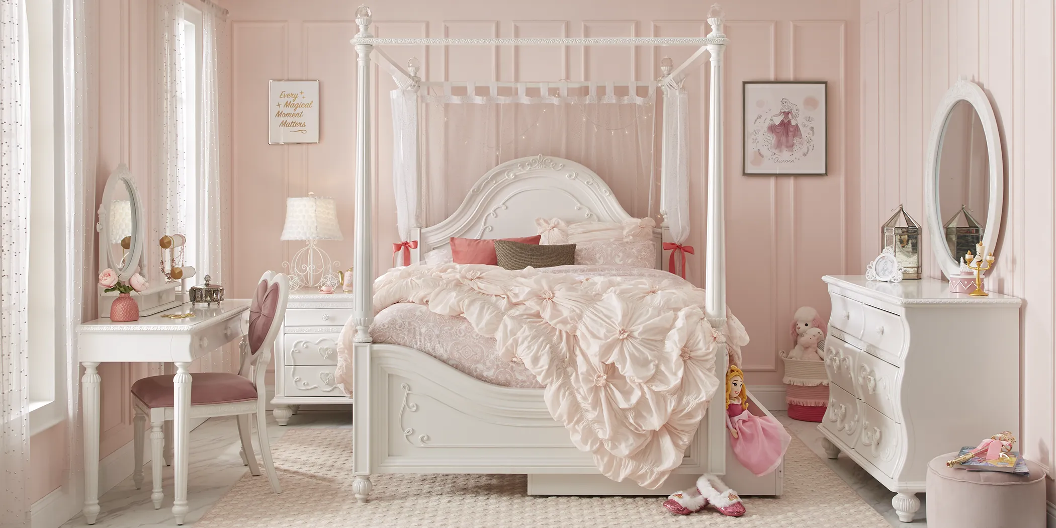 Disney Princess Dreamer White 6 Pc Twin Canopy Bedroom - Thumbnail - Image 2