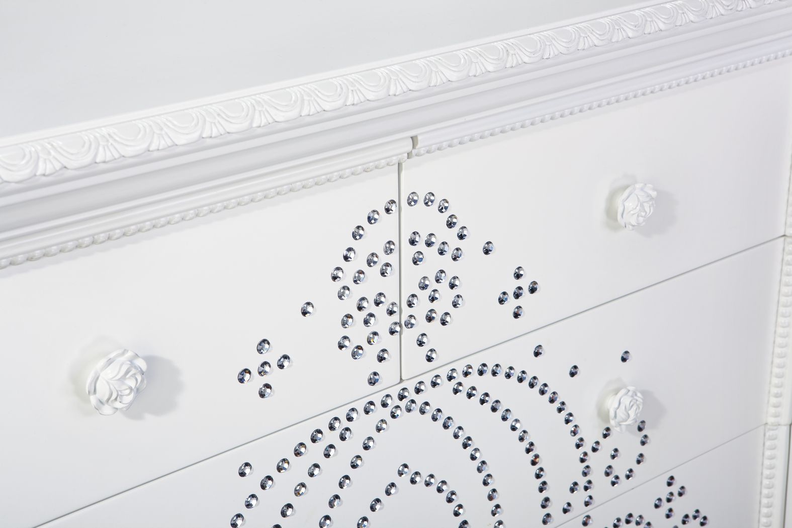 Disney Princess Fairytale White Jeweled Carriage Cabinet with Changing Topper and Pad - Thumbnail - Image 2