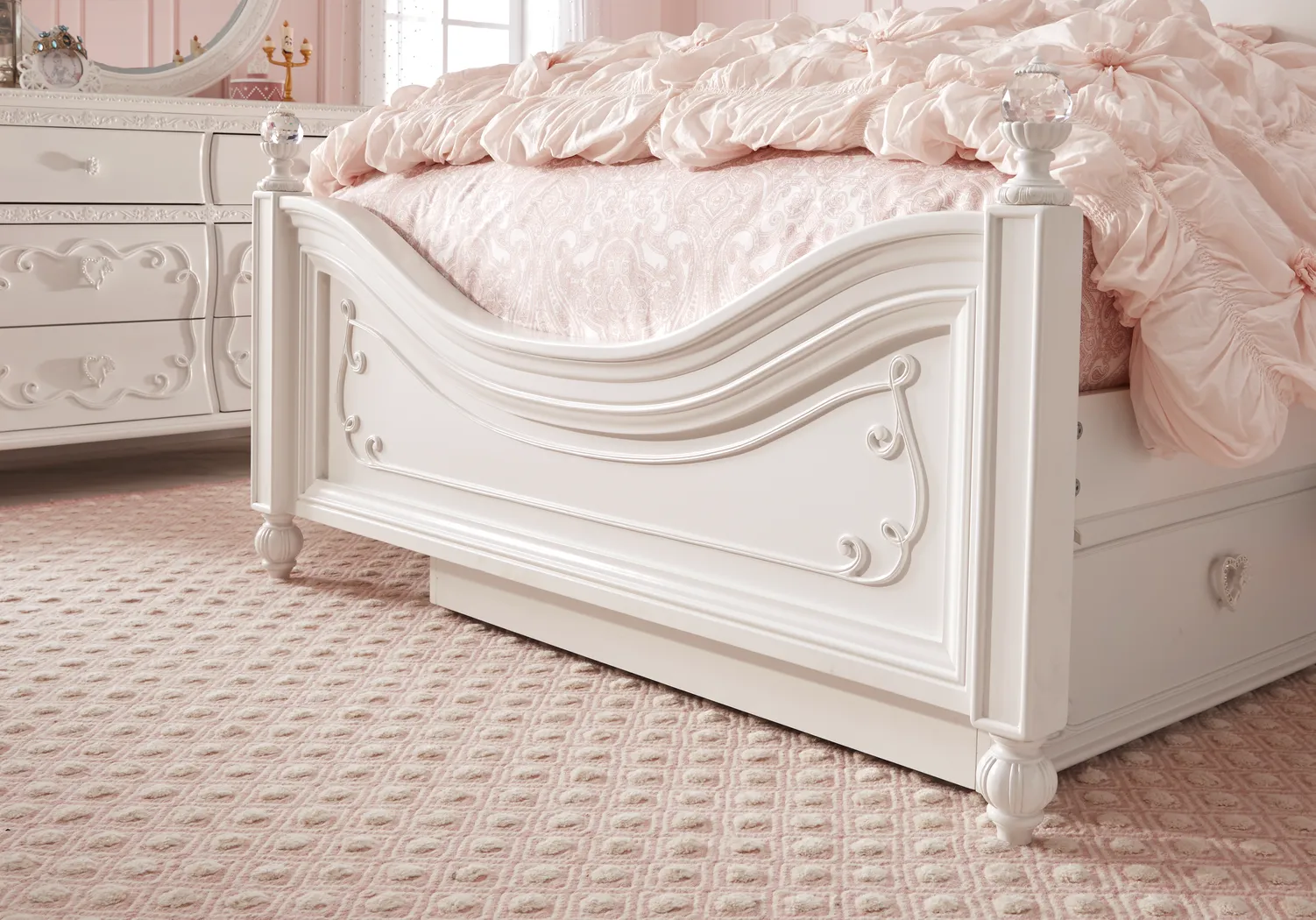 Disney Princess White Twin Panel Bedroom - Thumbnail - Image 8