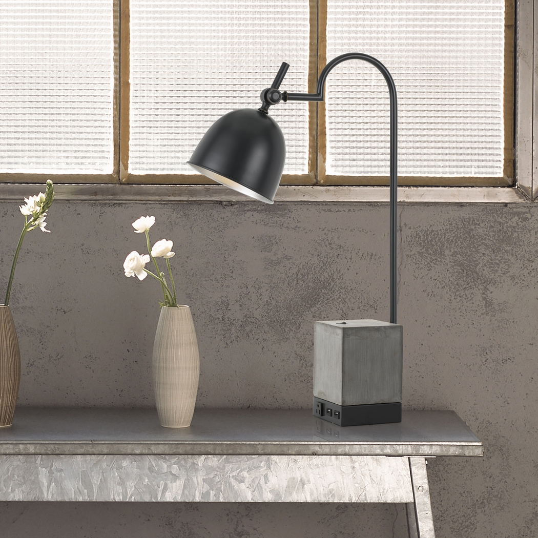 Disspayne Black Lamp - Thumbnail - Image 2