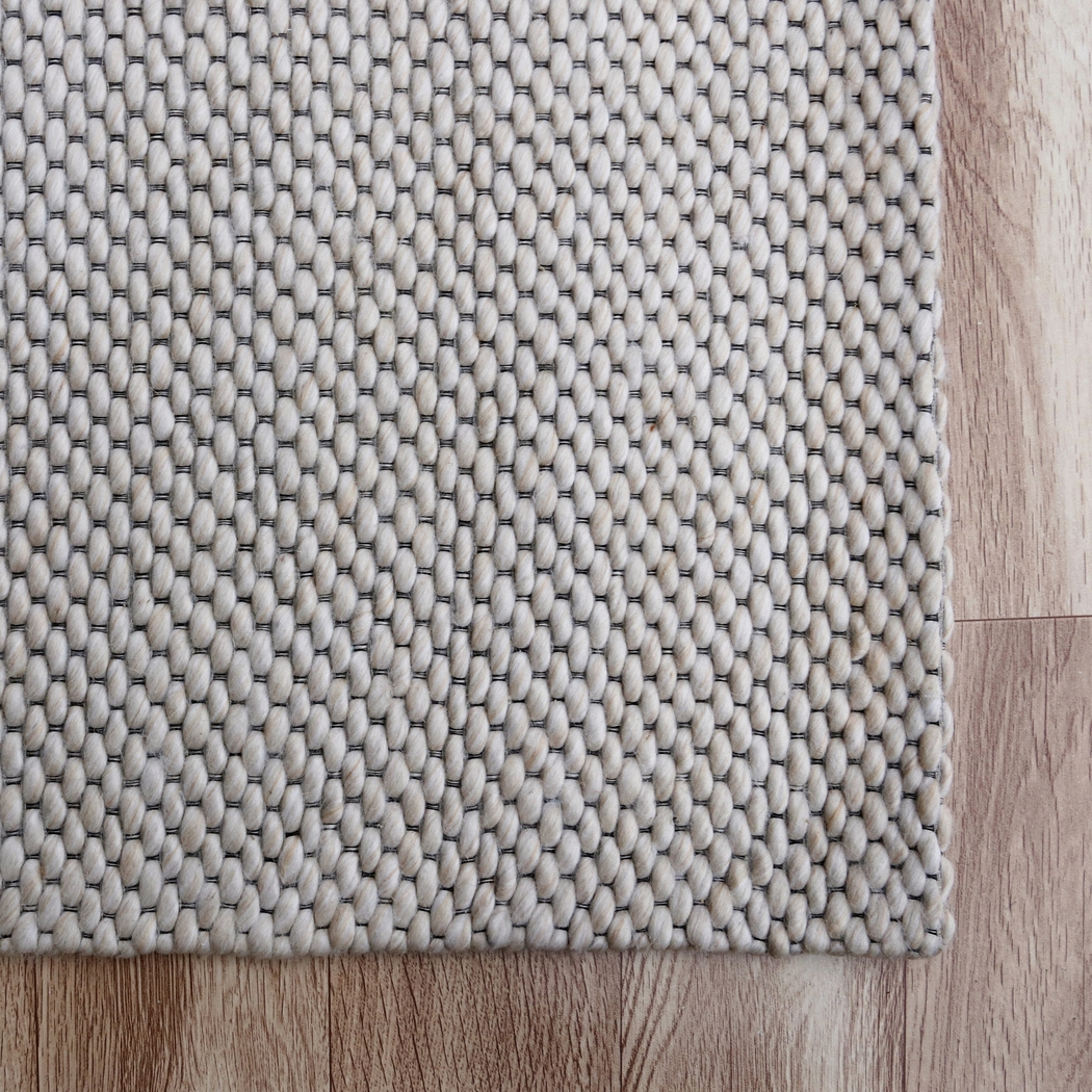 Dobasa Beige 5' x 7'9 Rug - Thumbnail - Image 3