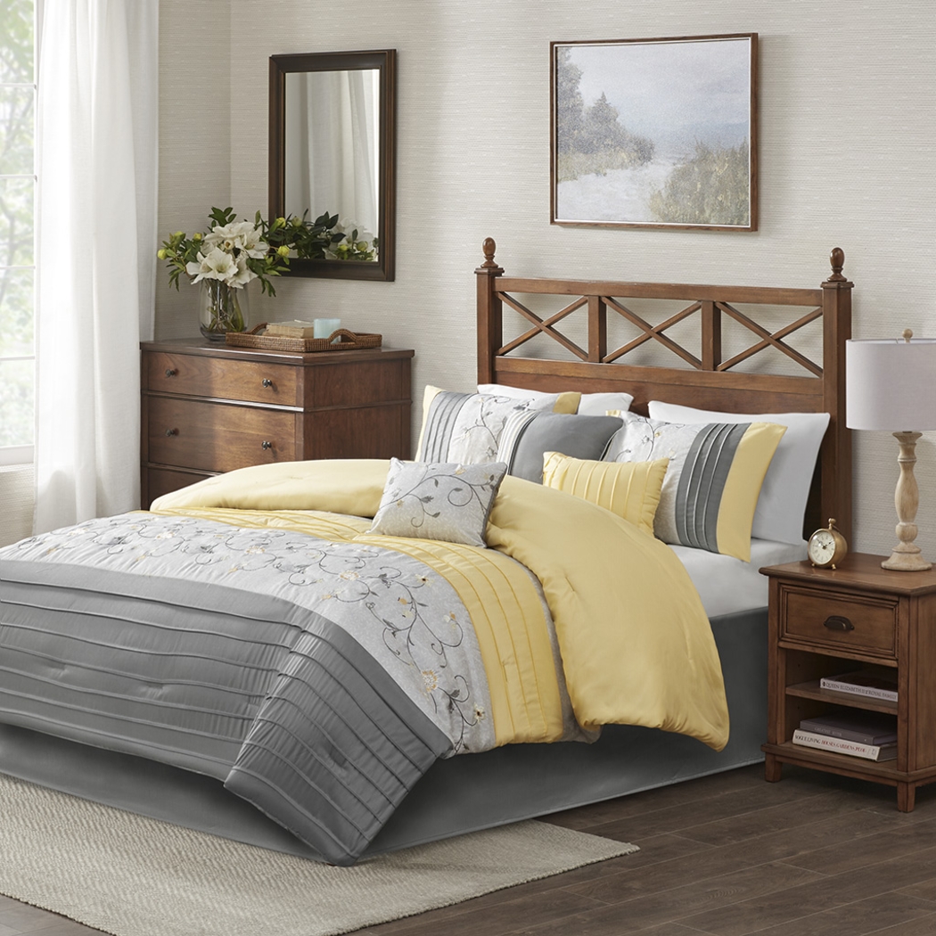 Dodt Yellow Gray 7 Pc Queen Comforter Set - Thumbnail - Image 1