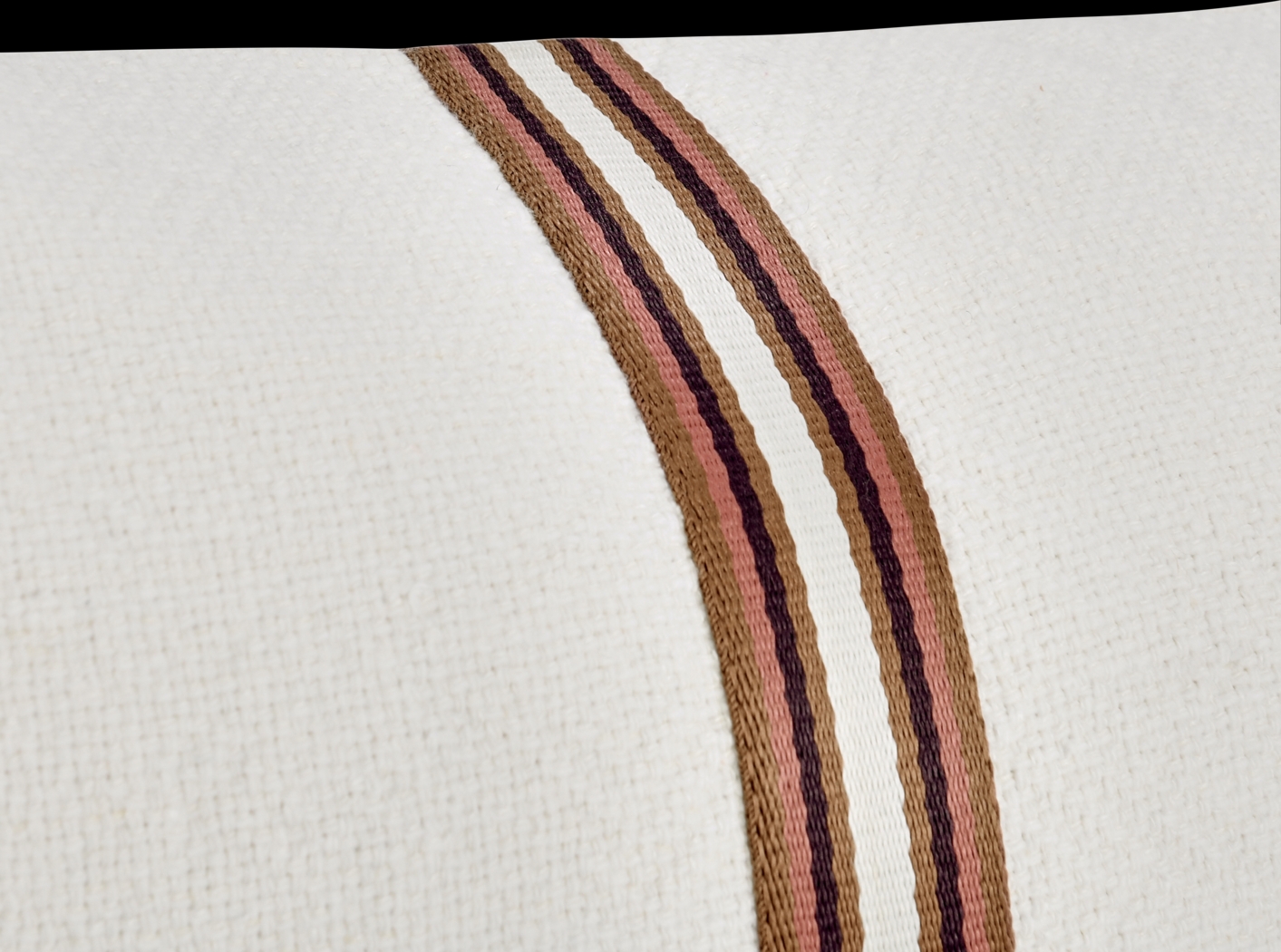 Dolloway Ivory Lumbar Pillow - Thumbnail - Image 5