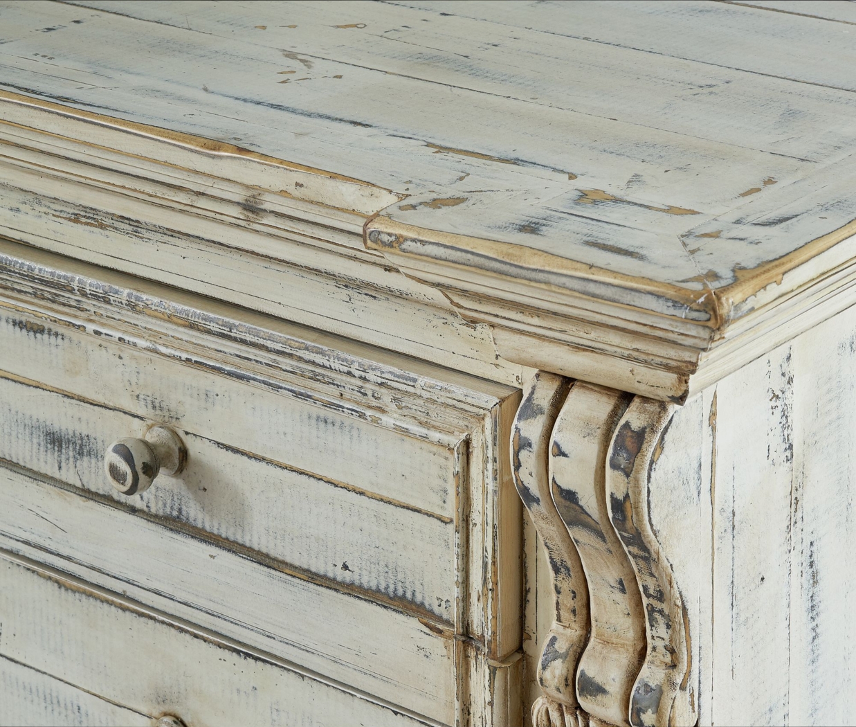 Downeymeade White Nightstand - Thumbnail - Image 4