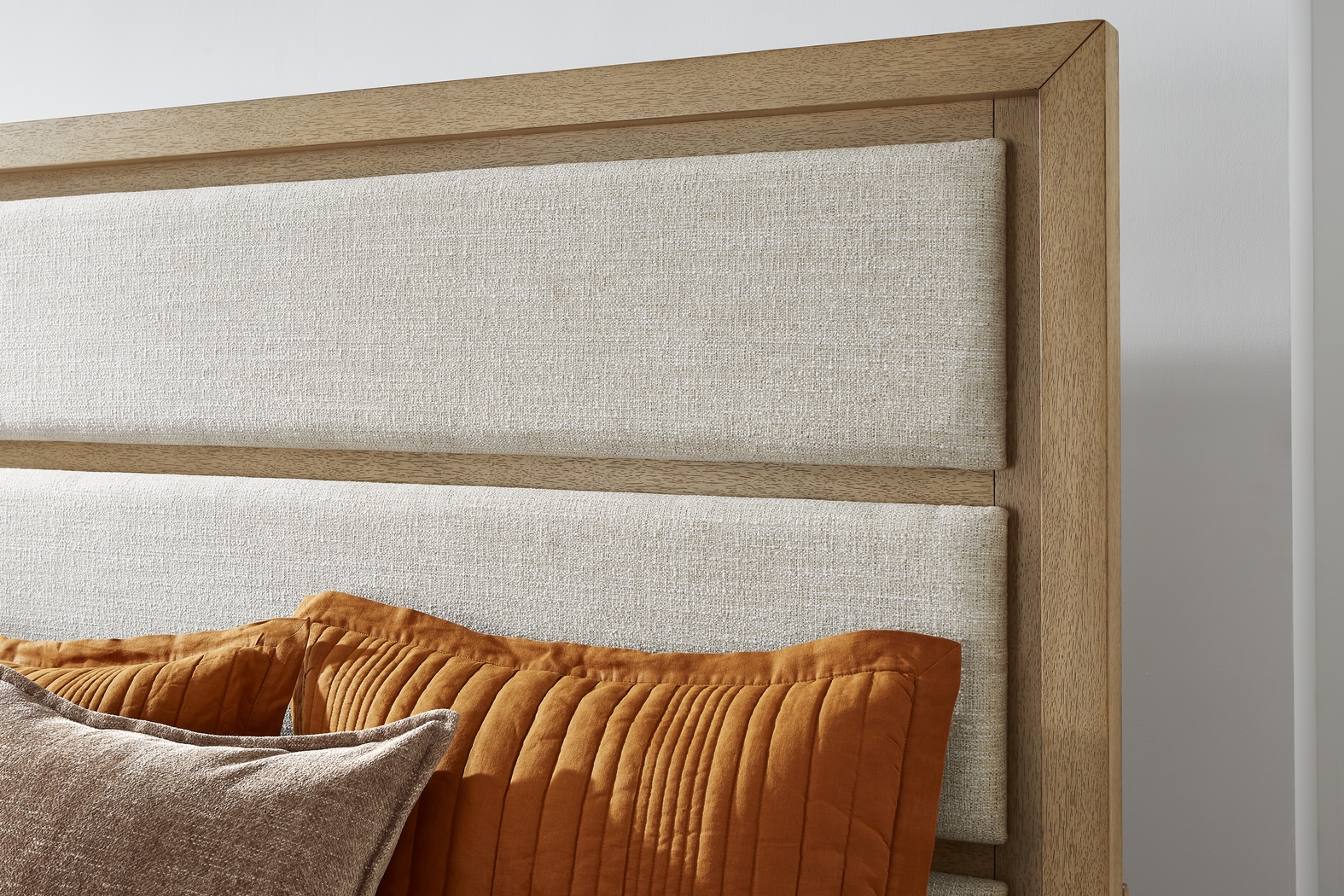 Alpine Lake Light Oak 5 Pc Queen Upholstered Bedroom - Thumbnail - Image 4