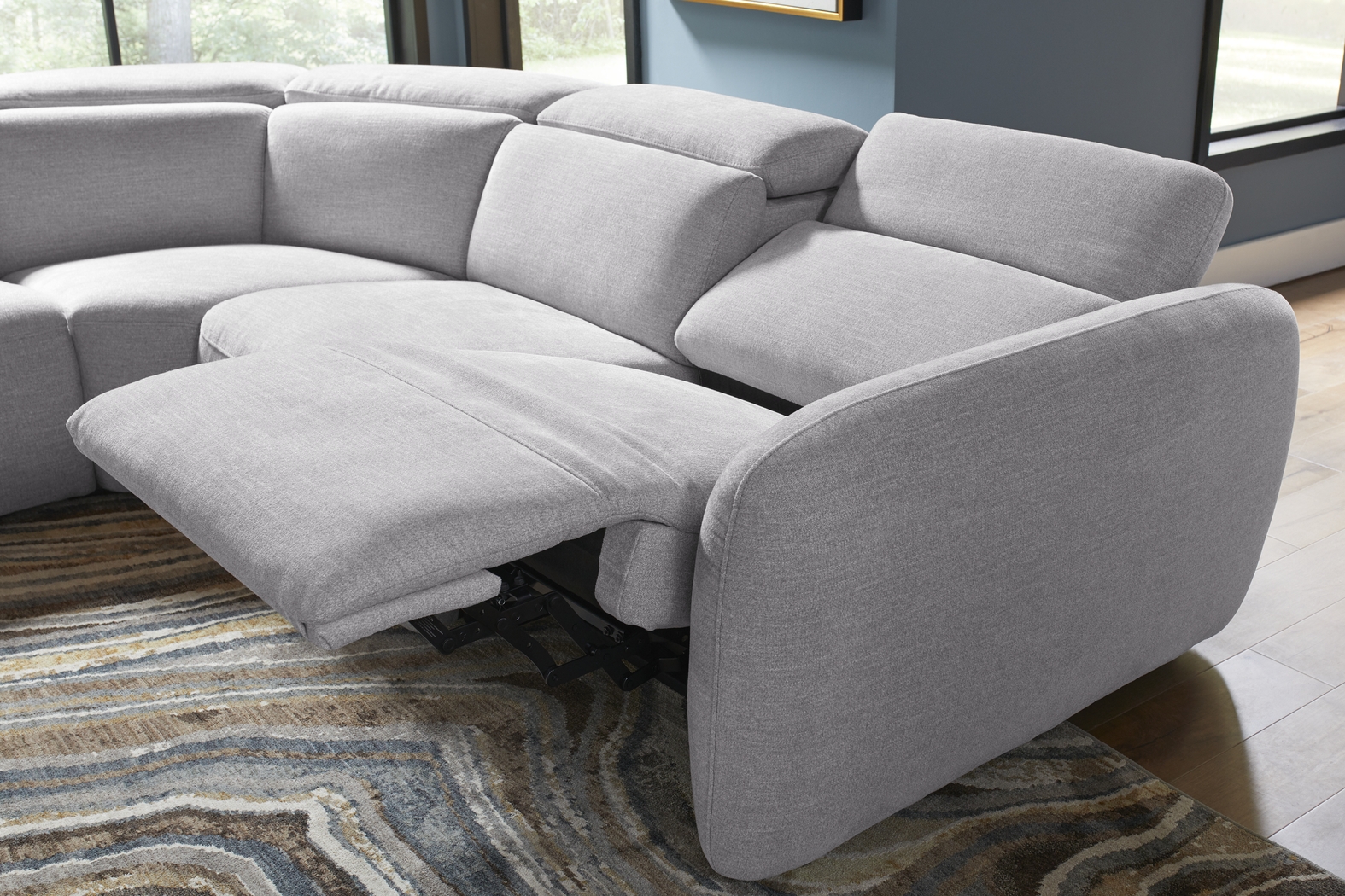 Westlake Light Gray 9 Pc Dual Power Reclining Sectional Living Room - Thumbnail - Image 5