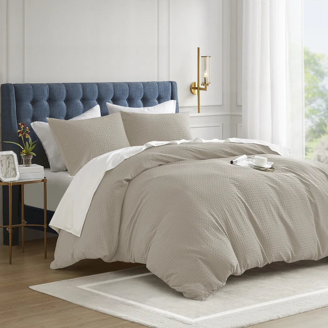 Drysdalea Beige Full/Queen 3 Pc Duvet Set - Thumbnail - Image 2