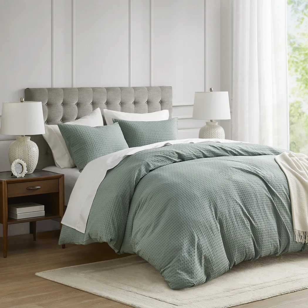 Drysdalea Green King/California King 3 Pc Duvet Set - Thumbnail - Image 3