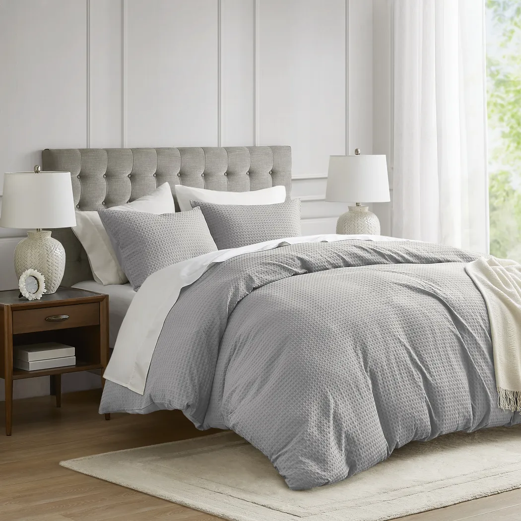 Drysdalea Light Gray King/California King 3 Pc Duvet Set - Thumbnail - Image 2