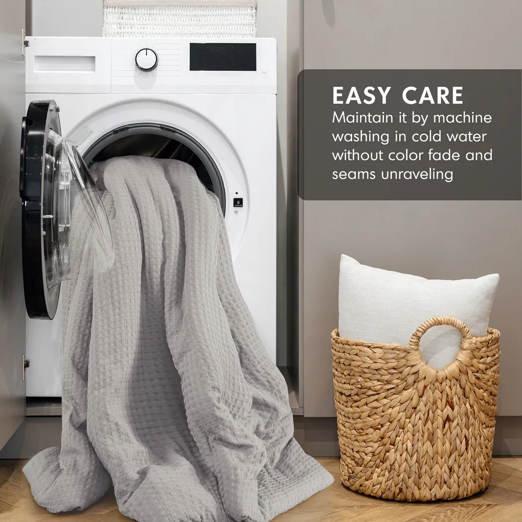 Drysdalea Light Gray King/California King 3 Pc Duvet Set - Thumbnail - Image 11