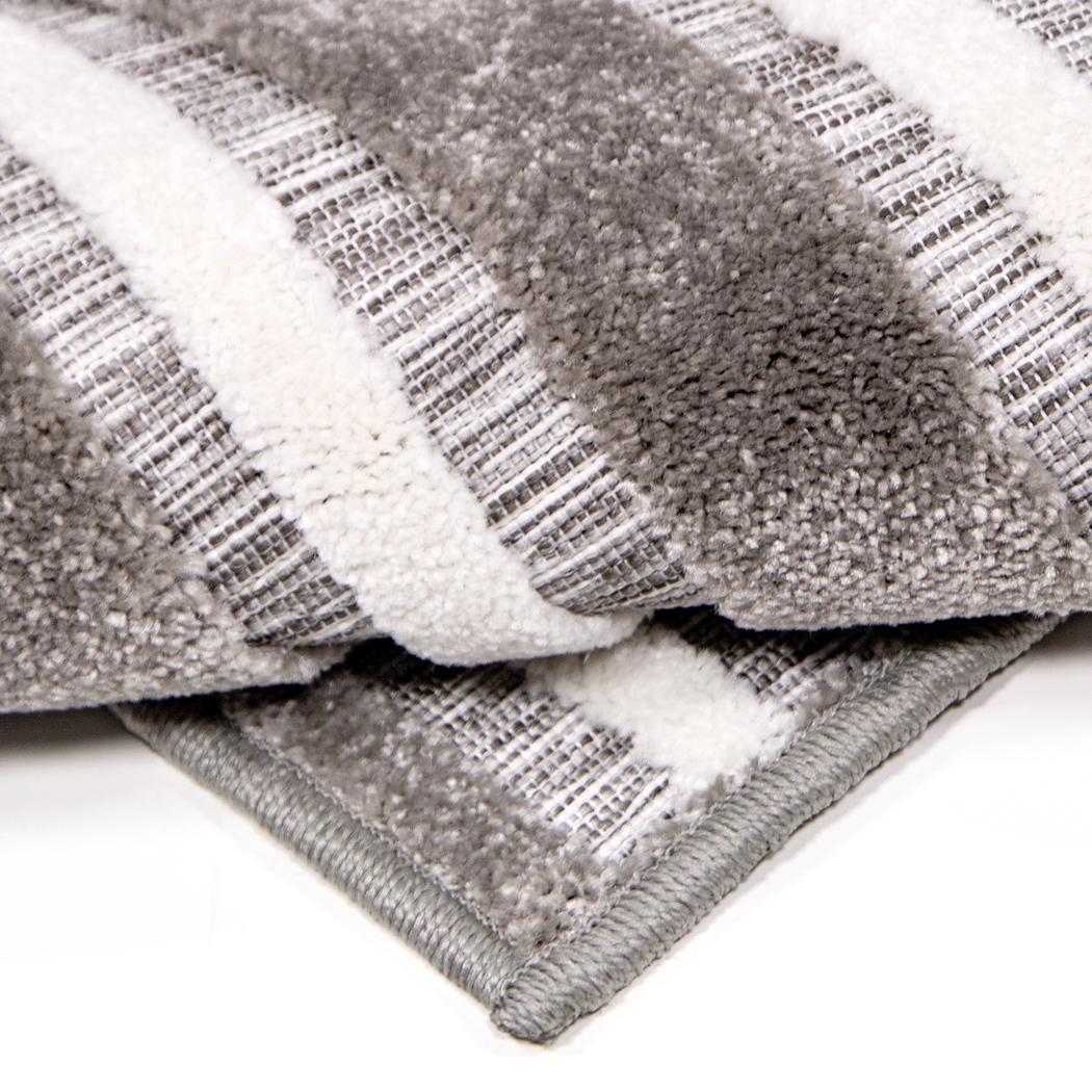 Dubuge Gray 5'2 x 7'6 Rug - Thumbnail - Image 2