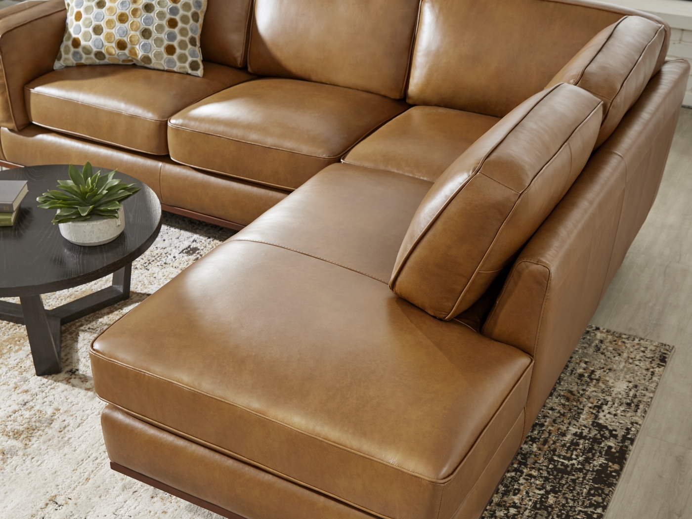 Duluth Caramel Leather 6 Pc Sectional Living Room - Thumbnail - Image 3