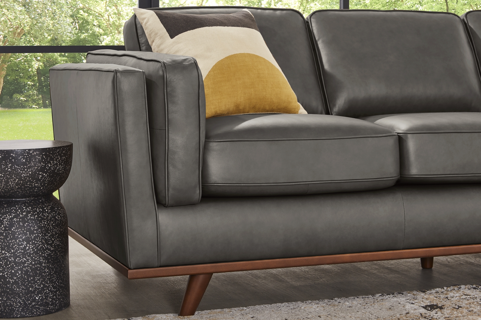 Duluth Gray Leather 7 Pc Living Room - Thumbnail - Image 3