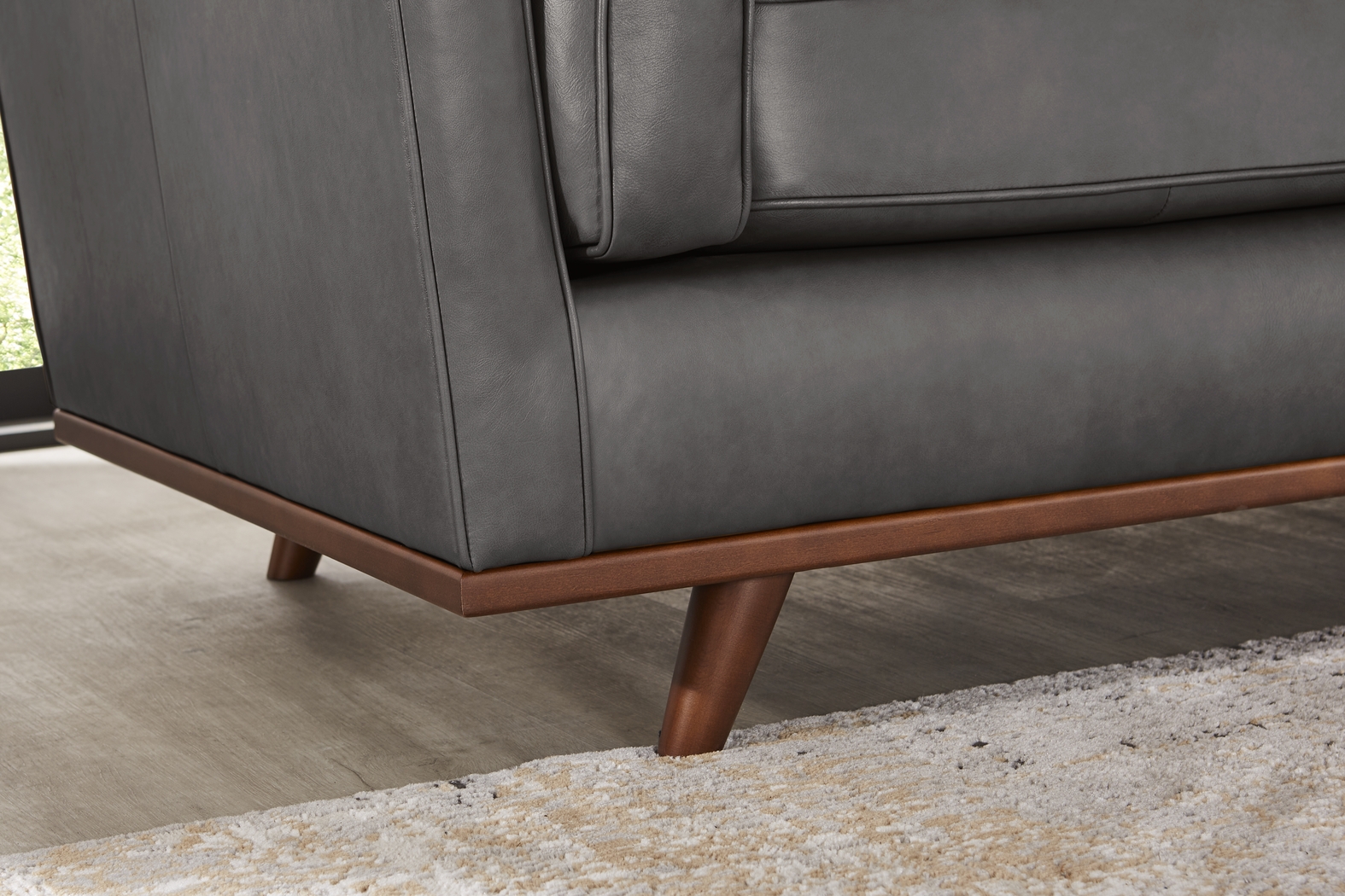 Duluth Gray Leather 7 Pc Living Room - Thumbnail - Image 4