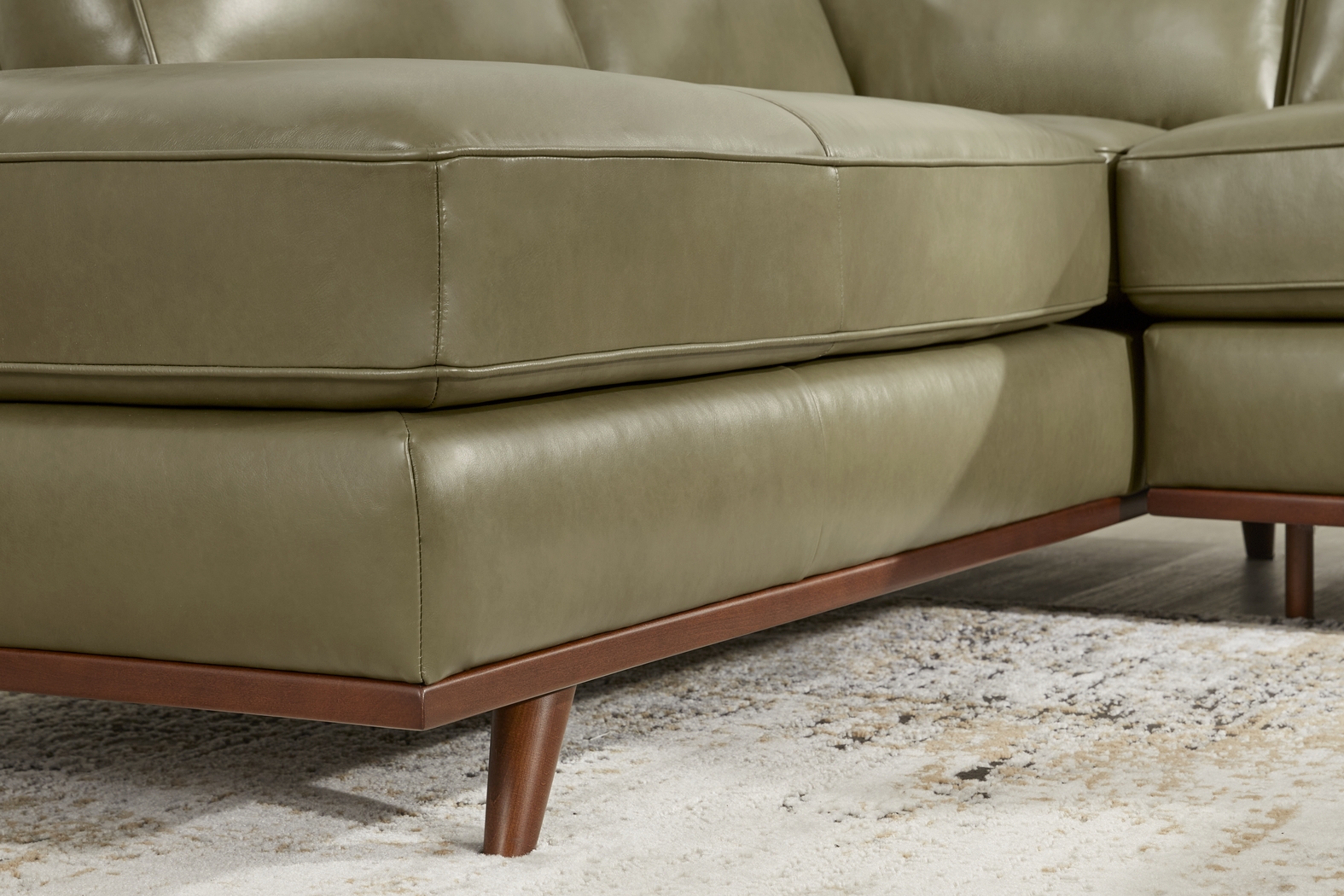 Duluth Olive Leather 2 Pc Sectional - Thumbnail - Image 4